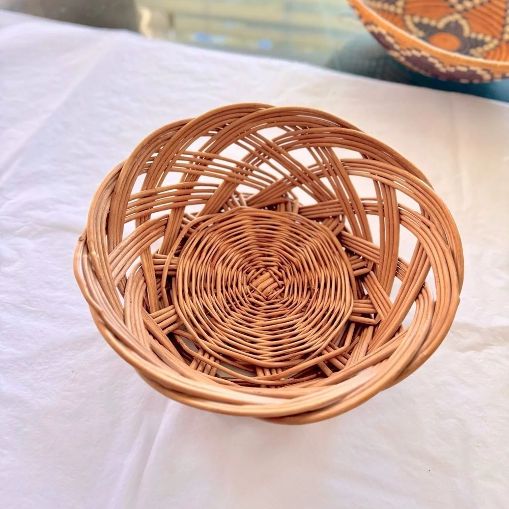 10” Vintage Wooden Tan Woven Basket Rustic Bohemian Bread & Fruit Bowl Basket